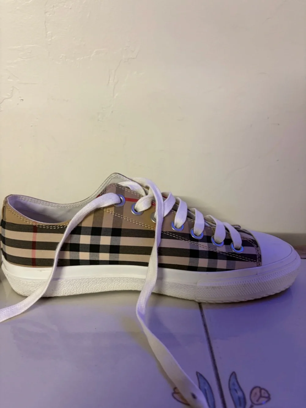 Burberry Logo Print Vintage Check Cotton Low Top Sneakers EU 39.5 US Women’s 9 - Picture 3 of 15